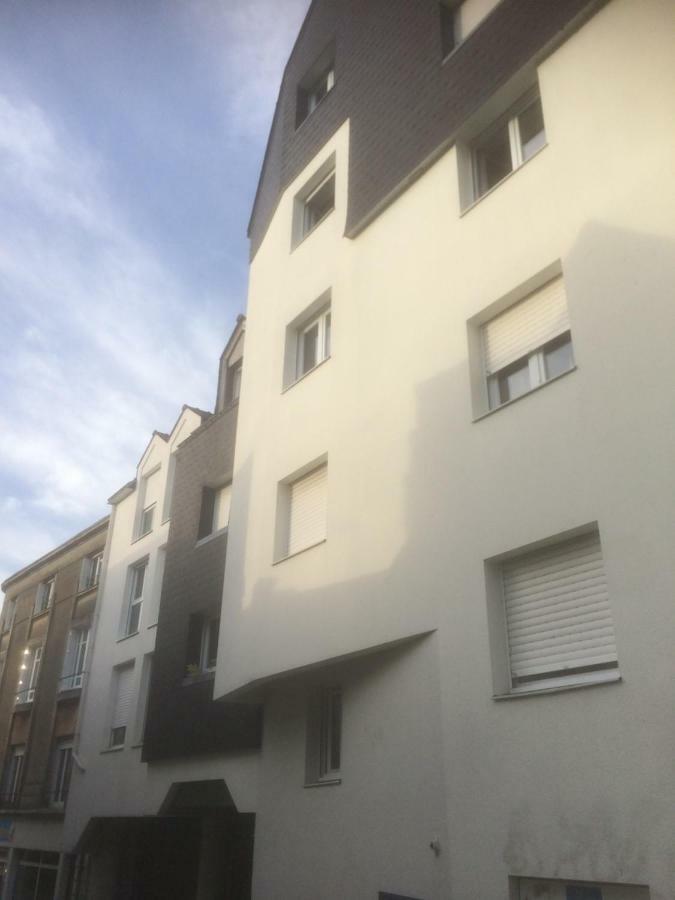 T2 parking à réserver Wi-Fi 10' à pied du port Vannes Extérieur photo